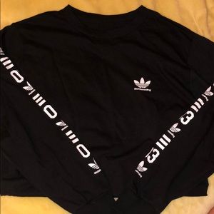 Men’s Adidas skateboarding long sleeve